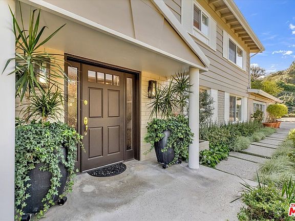 2nd image of 3660 Ballina Canyon Rd