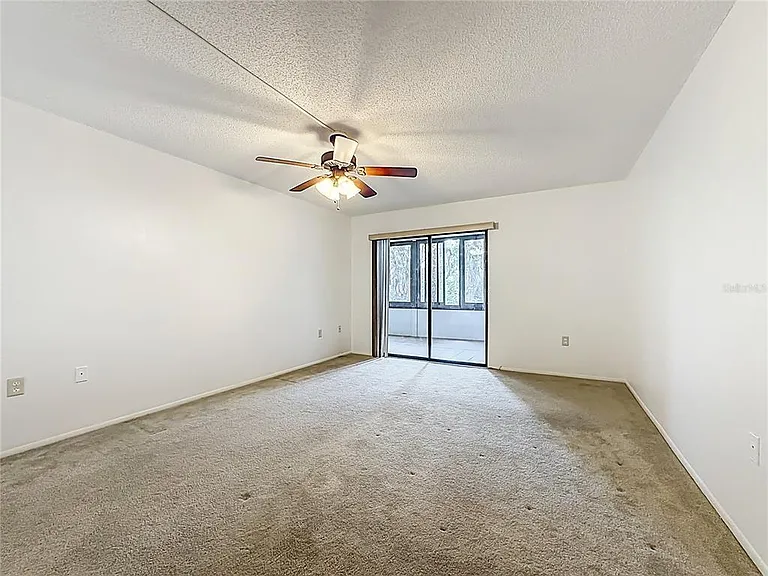 434 Palm Tree Dr #434 — Photo 16