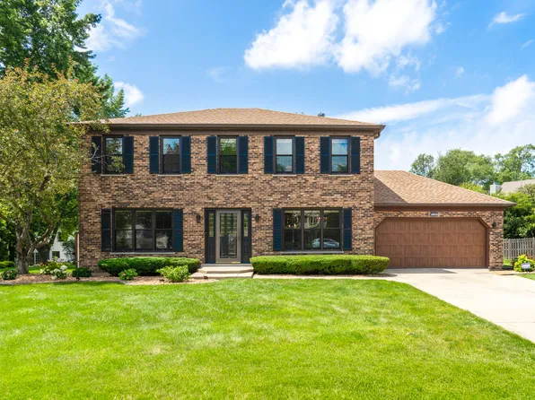 120 Plymouth Ct, Bartlett, IL 60103