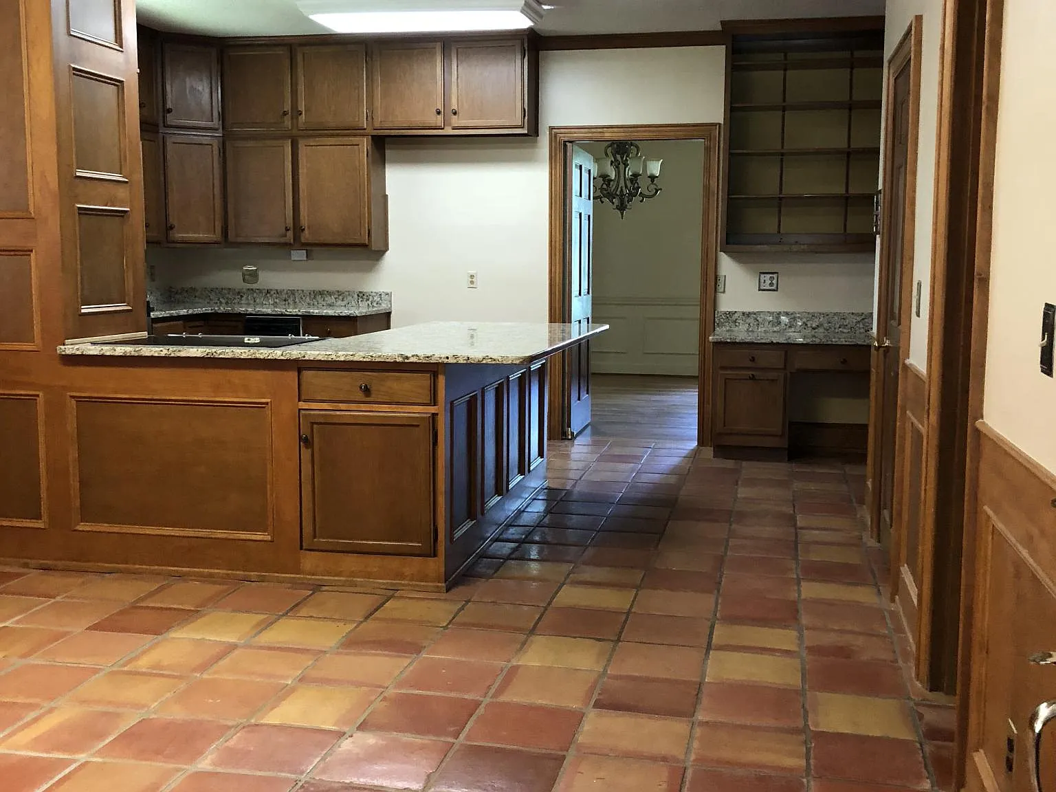 5 bed, 4.5 bath, 4800 sqft, $2,500 — Photo 1
