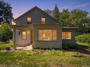 301 Field Rd, Clio, MI 48420