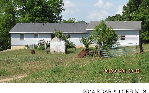 4th image of 326 Pecan Ln
