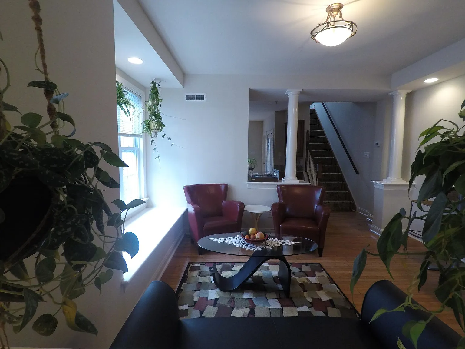 2 bed, 2.5 bath, 1630 sqft, $3,300 — Photo 4