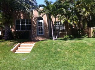 631 NE 72nd St, Miami, FL 33138