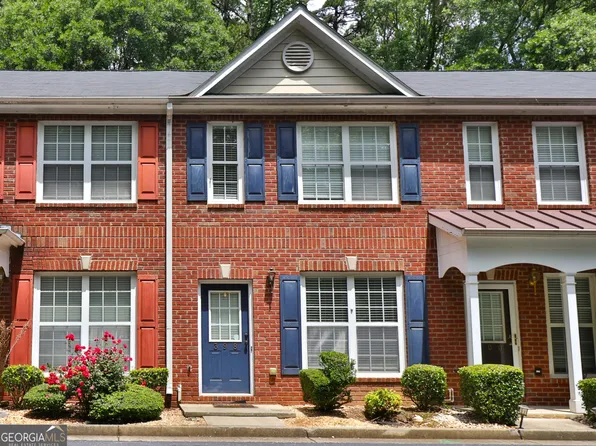 398 Paden Cove Trl, Lawrenceville, GA 30044