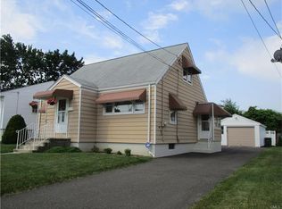 241 Alexander Ave, Bridgeport, CT 06606