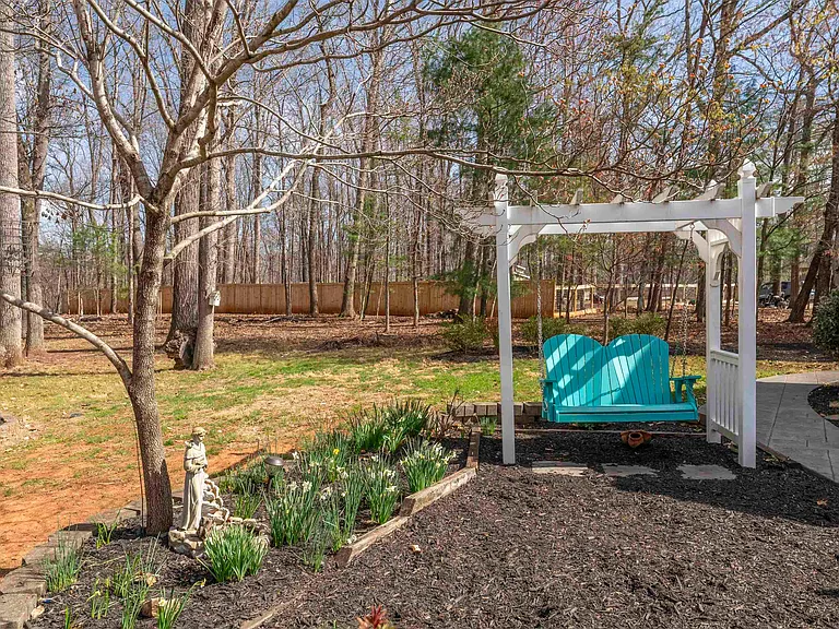 3125 Beau Mont Farm Rd — Photo 59
