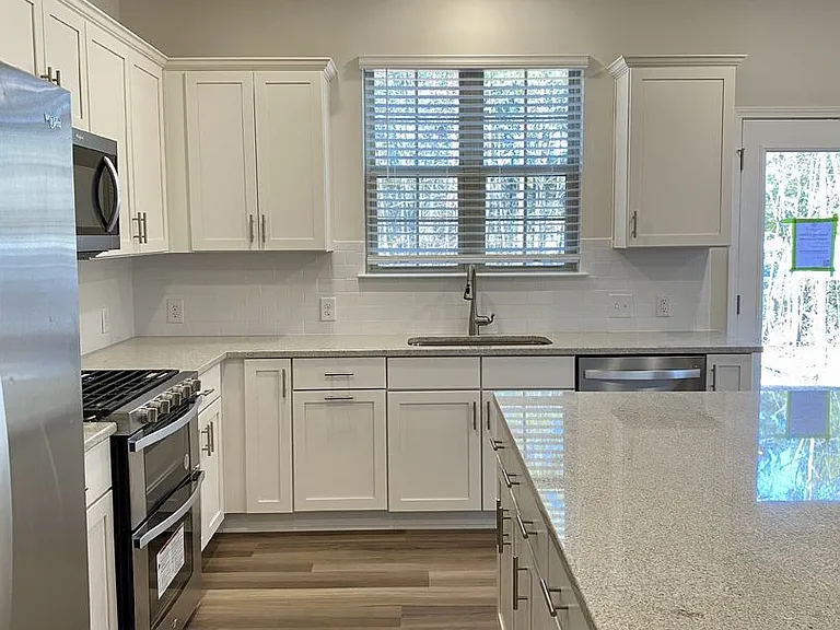 3217 Glenn Hope Way — Photo 2