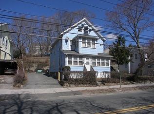 77 Osborne St, Danbury, CT 06810