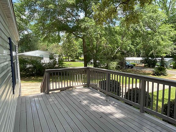 3rd image of 2104 Plantation Forest Dr