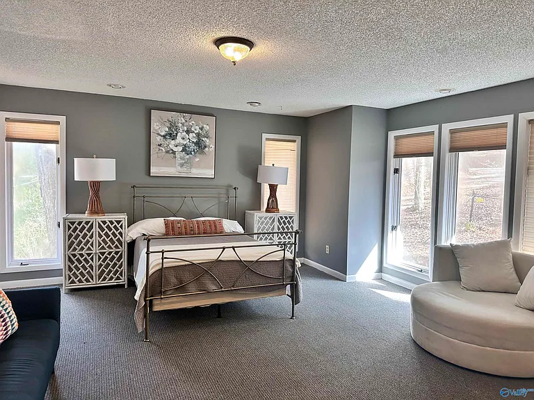 701 Fagan Springs Dr SE — Photo 19