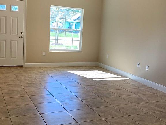 5th image of 23 Pritchard Dr #A