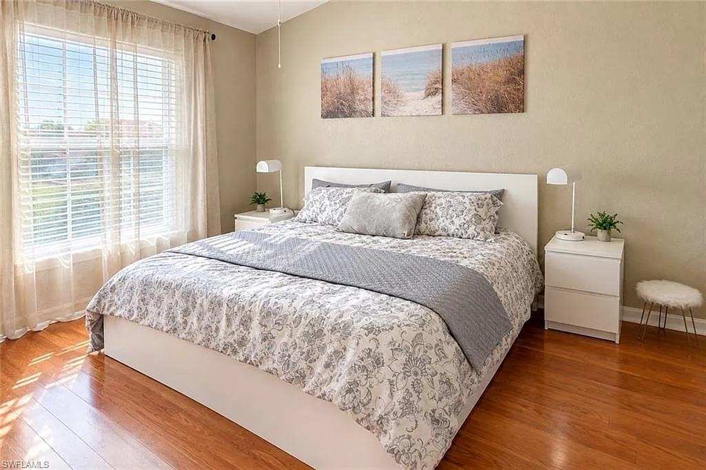 2 bed, 2.0 bath, 913 sqft, $2,000 — Photo 1