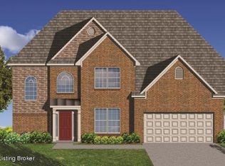 10316 Park Lake Dr, Louisville, KY 40229