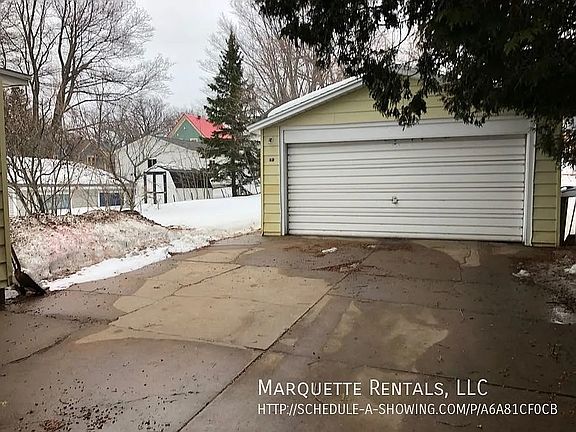3rd image of 351 W Park St