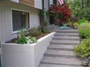 70 Dickinson Ct, Shelton, WA 98584