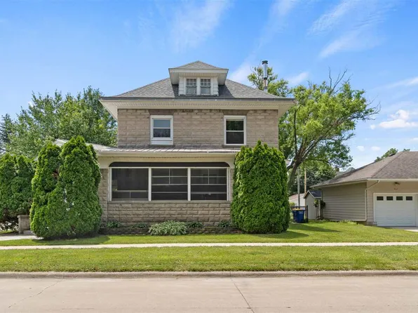 503 W 2nd St, Washington, IA 52353