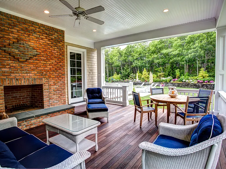 7 Southampton Hills Ct — Photo 14