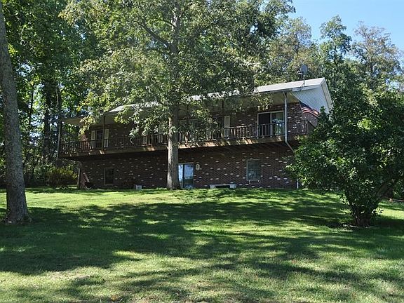 4th image of 711 W Holly Dr