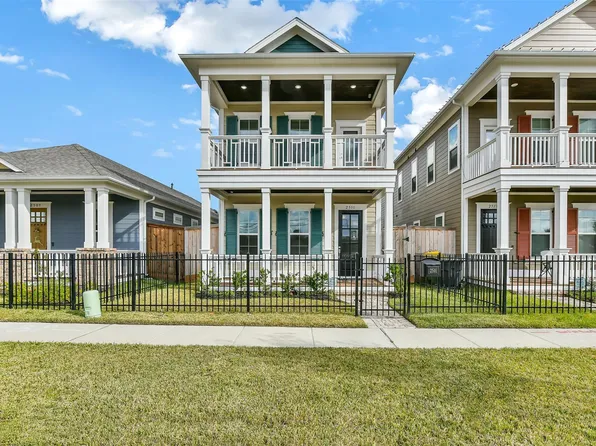 2511 S Houston Ave, Pearland, TX 77581