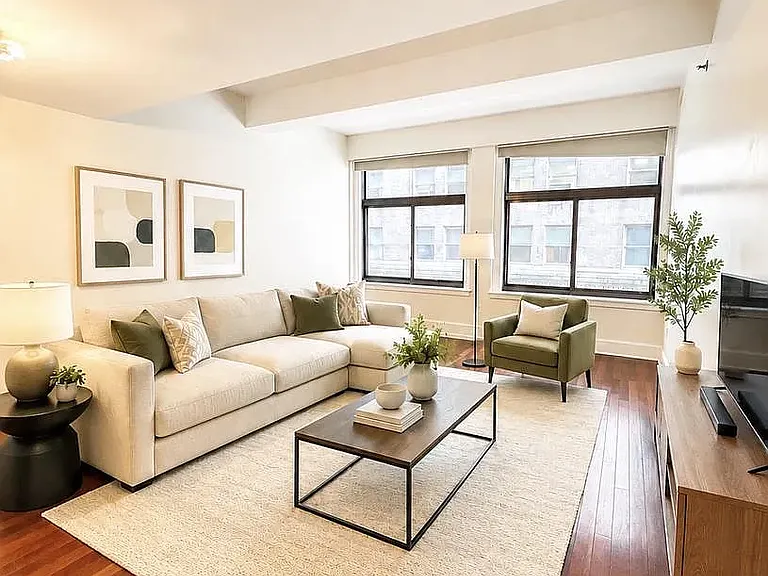 1500 Chestnut St #6D — Photo 1