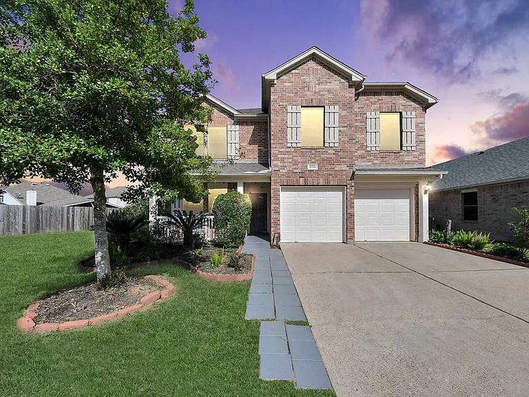 2038 Eddlewood Ct — Photo 2