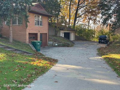 537 Sharon Dr, Flushing, MI, 48433