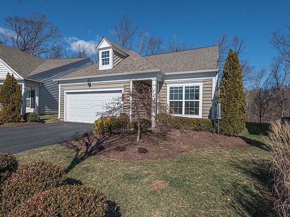 2nd image of 44400 Cruden Bay Dr