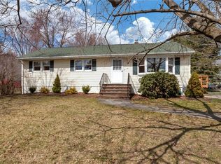 15 Hunter St, Highland Mills, NY 10930