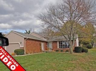 1479 Osborn Lake Dr, Brighton, MI