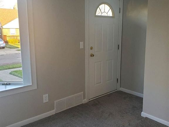 2nd image of 25875 Waldorf St