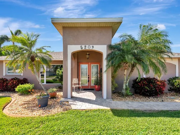 5209 26th Ave W, Bradenton, FL 34209