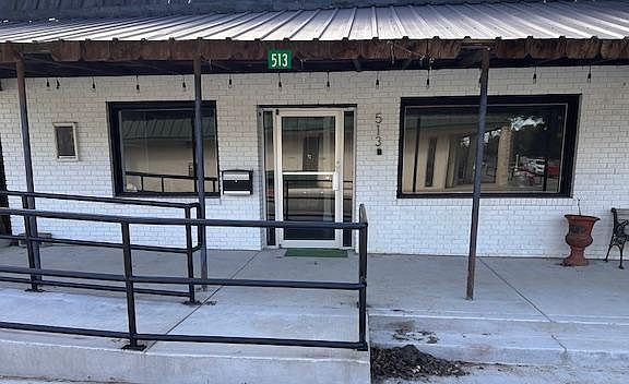 2nd image of 513 Thid St