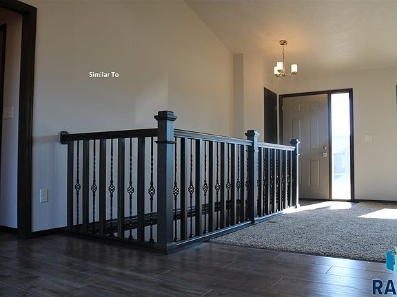 3rd image of 6117 S Dublin Ave