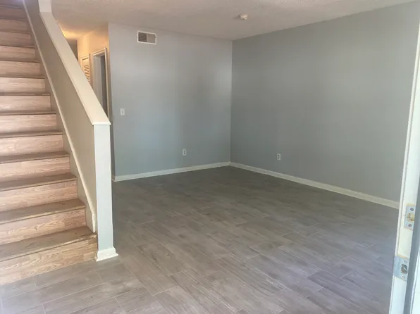 286 Fleming Rd APT C, Charleston, SC 29412