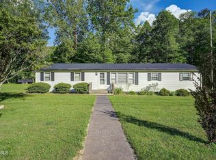 626 Scioto Rd, Unicoi, TN 37692