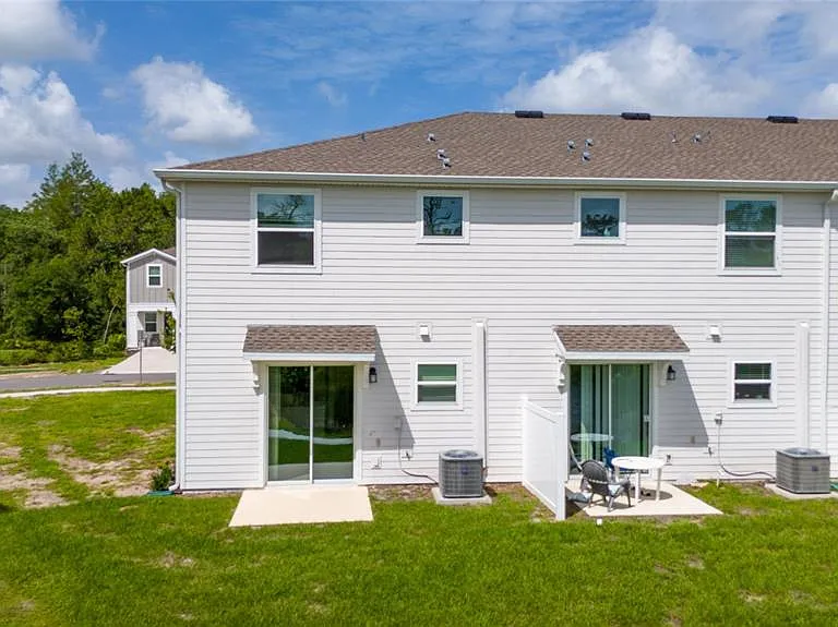 7532 Stone Creek Trl — Photo 25