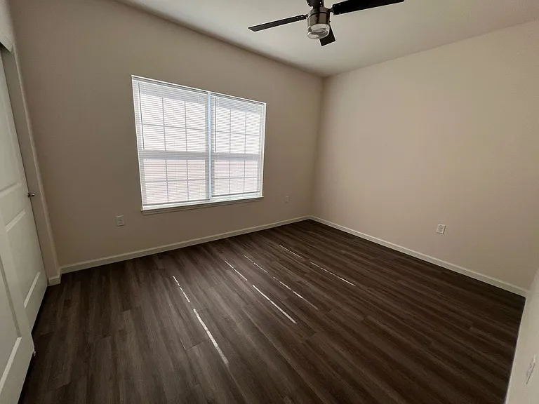 1439 Park West Ct #102 — Photo 13