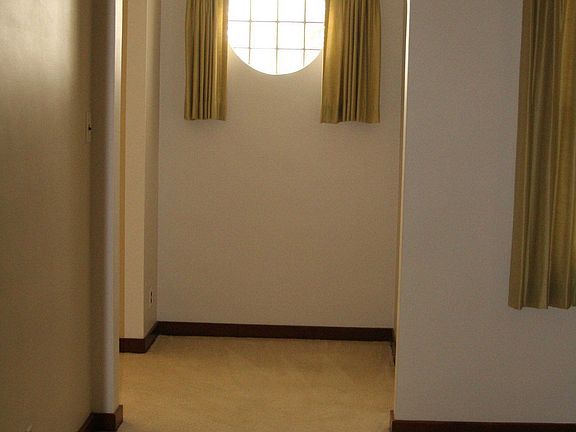 Dining room/family room