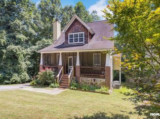 2910 Peek Rd NW, Atlanta, GA 30318