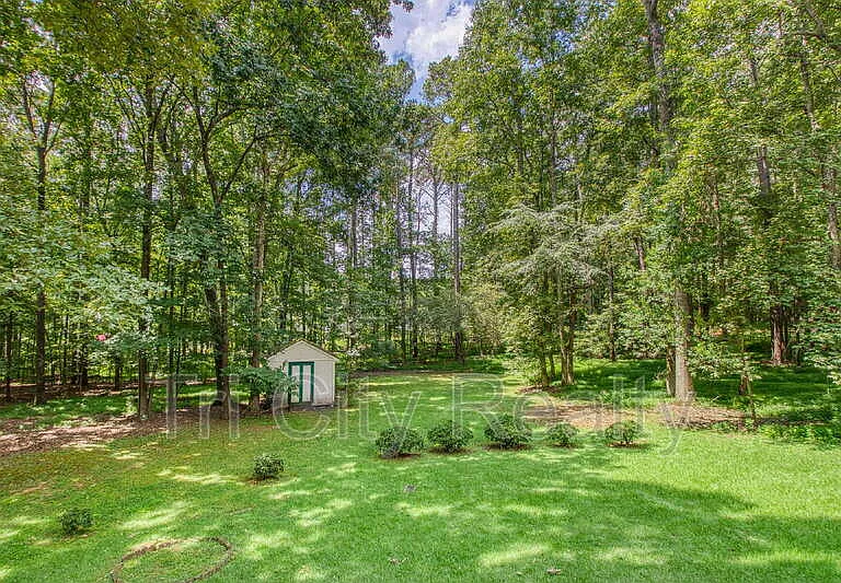135 Brookside Trce — Photo 40
