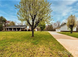 3808 Grace Chapel Rd, Granite Falls, NC 28630