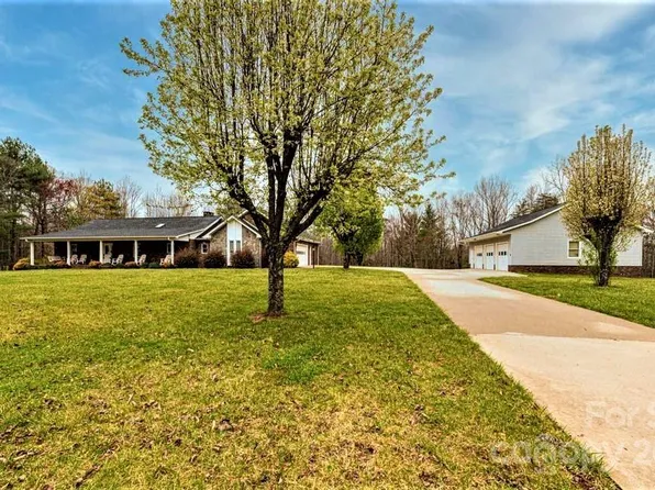 3808 Grace Chapel Rd, Granite Falls, NC 28630