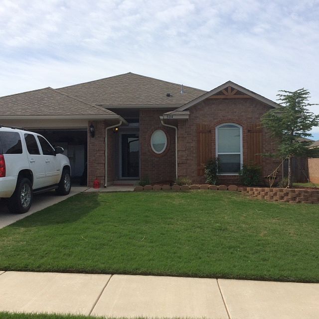 1st image of 504 Manhattan Dr