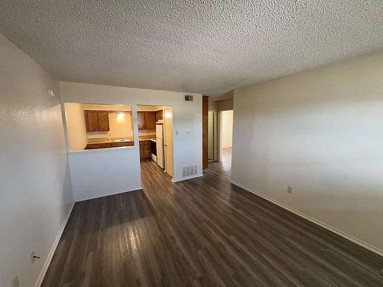 507 Hackberry St, Copperas Cove — Photo 2