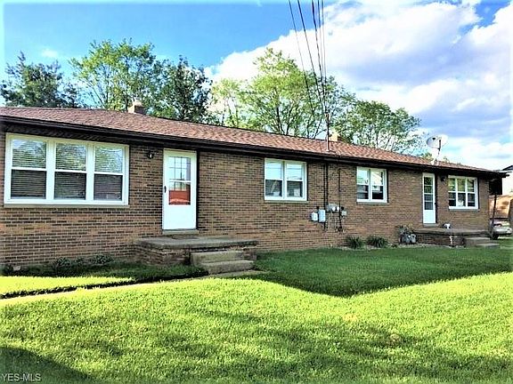 2nd image of 8 Woodland Dr