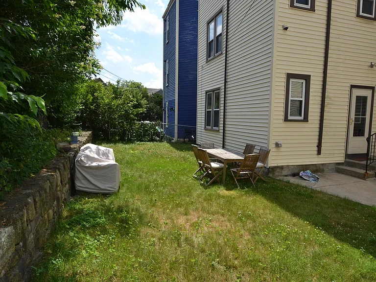 3270 Washington St #1 — Photo 6