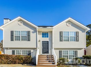 3303 Homeward Trl, Ellenwood, GA 30294