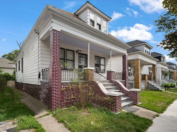 12660 Gallagher Ave, Detroit, MI 48212