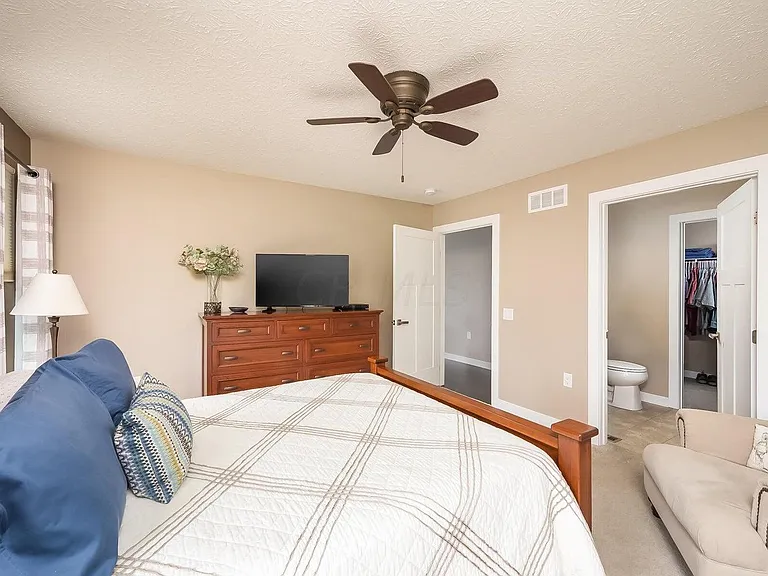 55 Isaac Ln — Photo 12